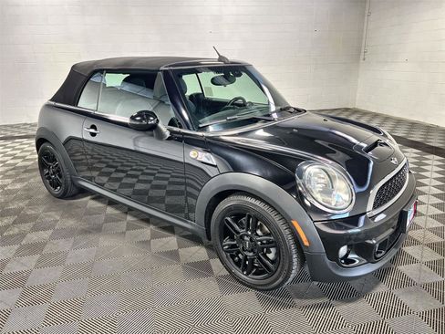 Used 2015 MINI Cooper S w/ Always Open Package image 7