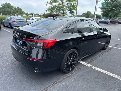 Used 2024 Honda Civic Sport image 3