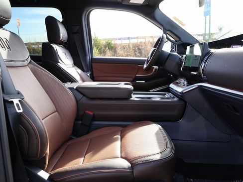 New 2025 Ford Expedition King Ranch image 9