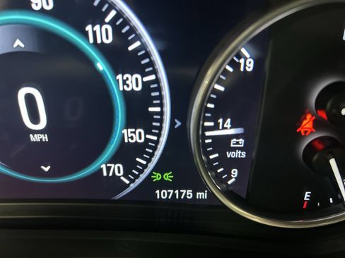 Used 2019 Buick Envision Premium w/ LPO, Active Package AWD/4WD image 13