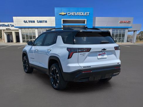 New 2026 Chevrolet Equinox RS w/ Convenience Package III FWD image 12