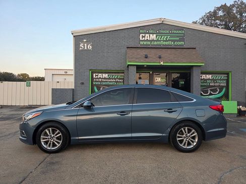 Used 2017 Hyundai Sonata SE FWD image 7