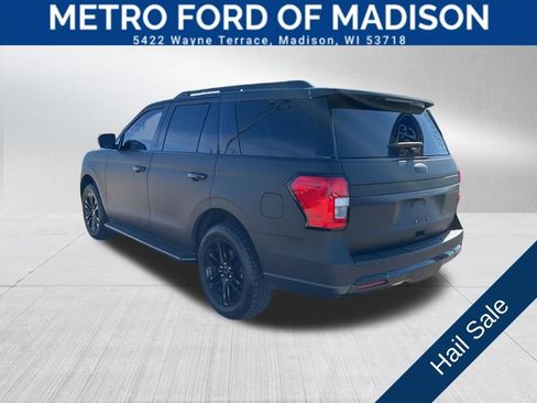Used 2022 Ford Expedition XLT AWD/4WD image 6