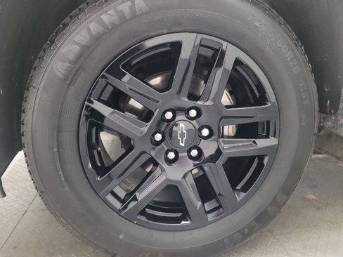 Used 2022 Chevrolet Silverado 1500 Custom RWD image 31