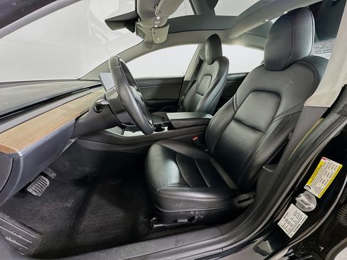 Used 2019 Tesla Model 3 Standard Range Plus image 13