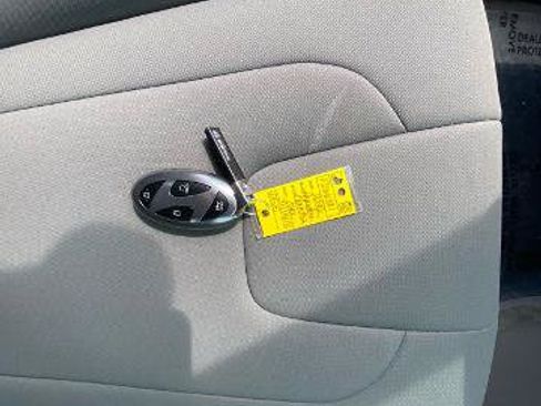 Used 2026 Hyundai Elantra Sport FWD image 33