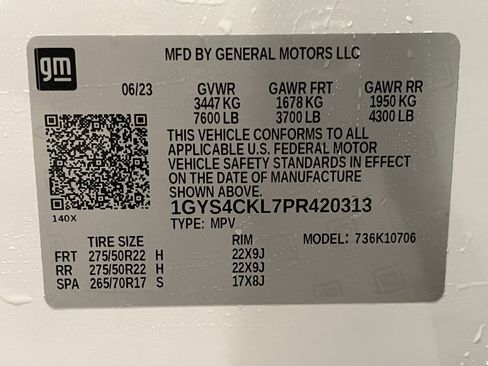 Used 2023 Cadillac Escalade Premium Luxury w/ Performance Package image 25