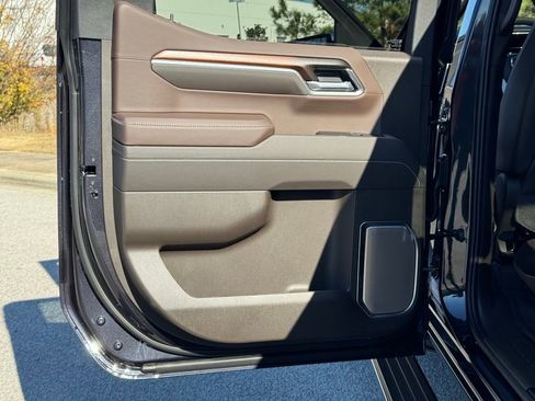 New 2026 GMC Sierra 1500 Denali w/ Denali Reserve Package image 23