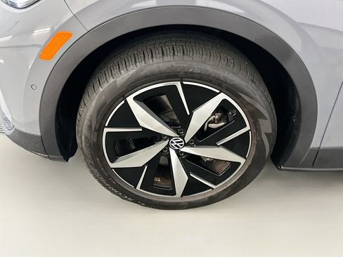 Used 2023 Volkswagen ID.4 Pro S image 11