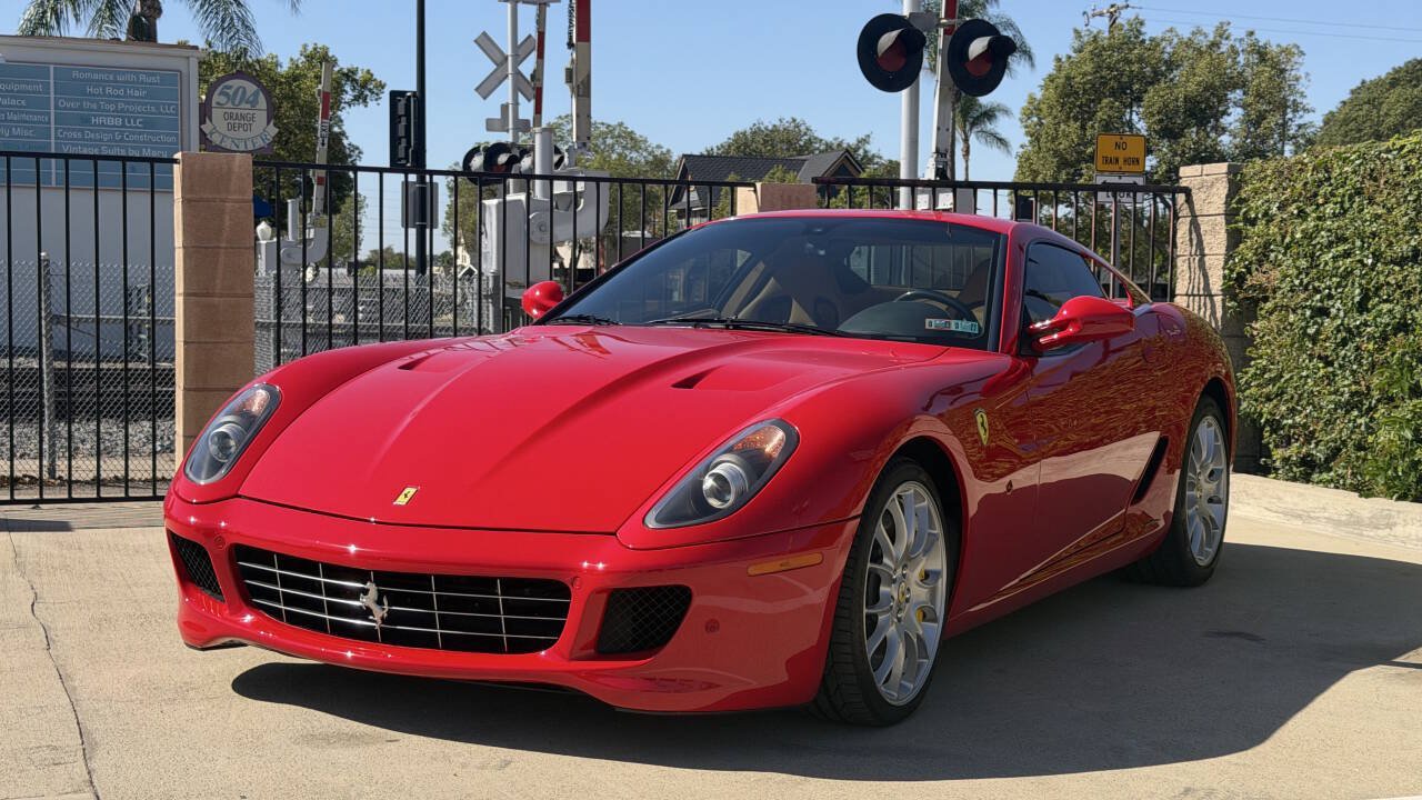 Used 2007 Ferrari 599 GTB Fiorano RWD image 5