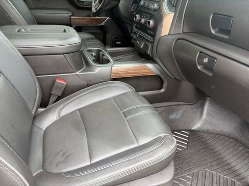 Used 2022 Chevrolet Silverado 2500 High Country w/ Technology Package AWD/4WD image 42