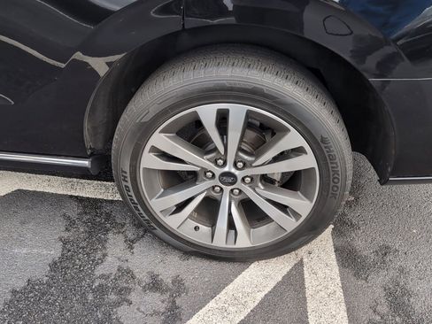 Used 2020 Ford Expedition Platinum image 7