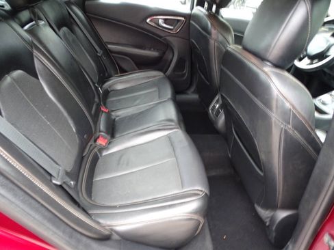 Used 2016 Chrysler 200 C w/ Premium Group FWD image 35