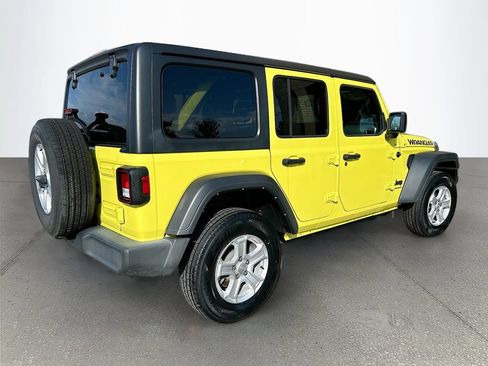 Used 2023 Jeep Wrangler Unlimited Sport AWD/4WD image 4