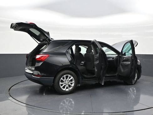 Used 2019 Chevrolet Equinox LT FWD image 28