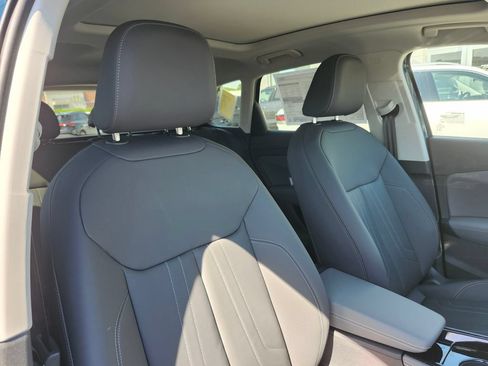 New 2026 Audi Q3 quattro 2.0T AWD/4WD image 16