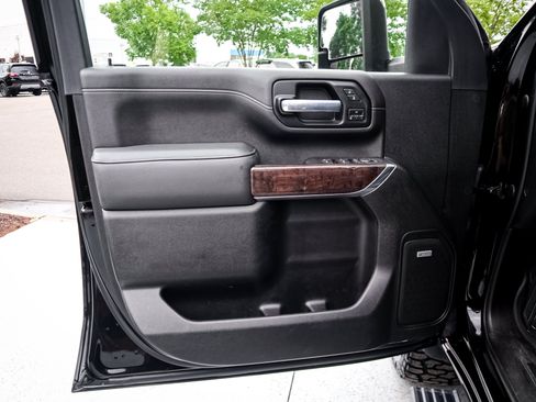 Used 2021 GMC Sierra 2500 Denali w/ Denali Ultimate Package AWD/4WD image 14