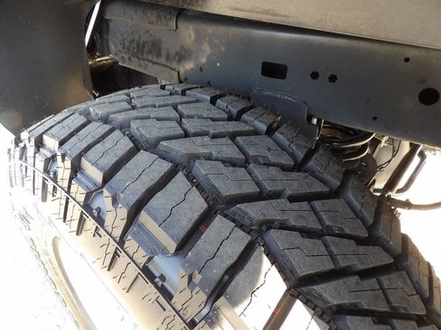 Used 2024 RAM 2500 Laramie AWD/4WD image 58