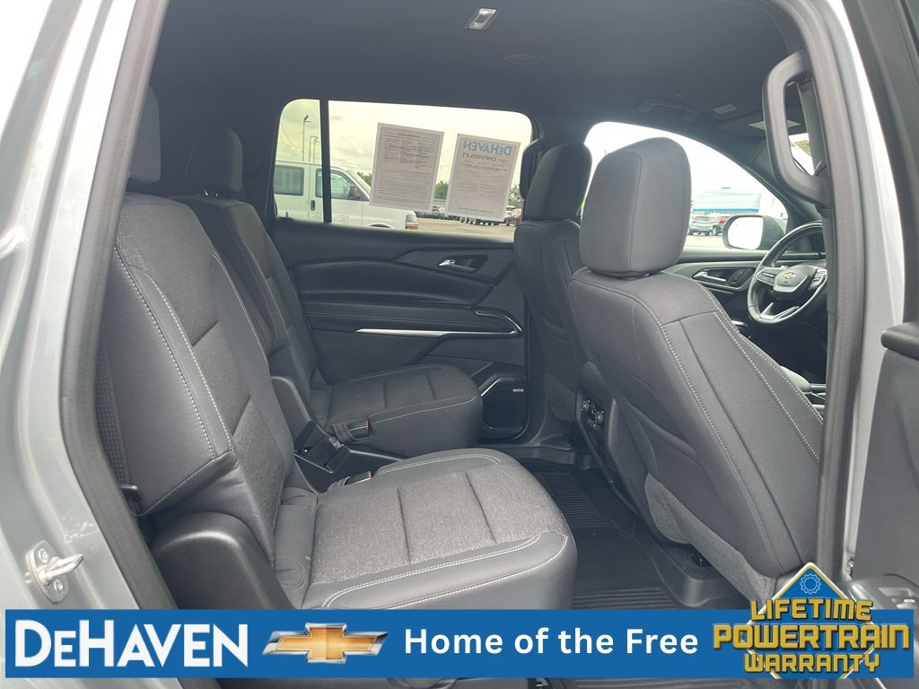 Used 2026 Chevrolet Traverse LT w/ Enhanced Driving Package AWD/4WD image 27