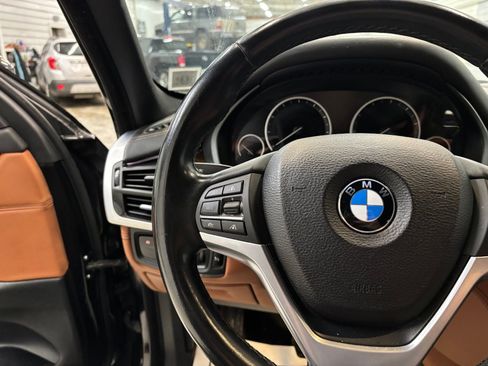Used 2017 BMW X5 xDrive50i image 12