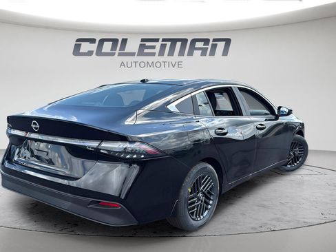 New 2026 Nissan Sentra SV w/ Floor Mat Package image 5