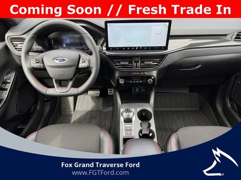 Certified 2024 Ford Escape ST-Line w/ Tech Pack #1 AWD/4WD image 3