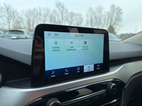 Used 2020 Ford Escape SEL image 30