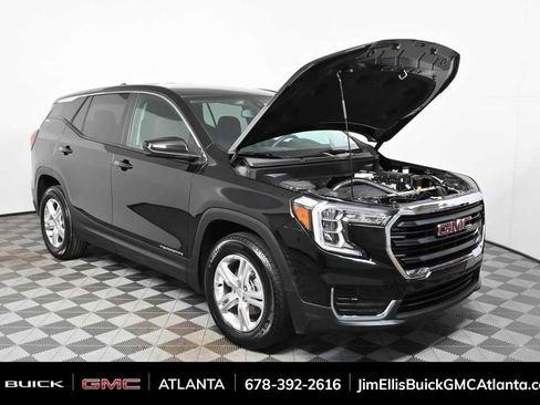 Certified 2024 GMC Terrain SLE image 30