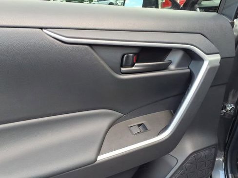 Used 2025 Toyota RAV4 LE FWD image 6