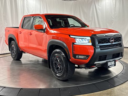 Used 2025 Nissan Frontier PRO-4X w/ Interior Protection Package AWD/4WD image 7