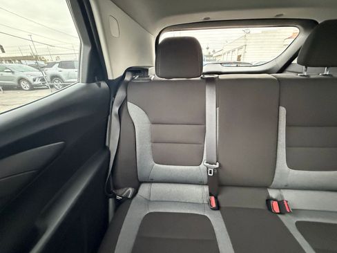 Used 2025 Chevrolet TrailBlazer LT image 37