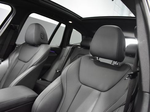 Used 2024 BMW X3 xDrive30i image 16