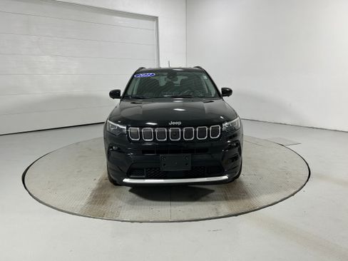 Used 2022 Jeep Compass Limited w/ Elite Group AWD/4WD image 18