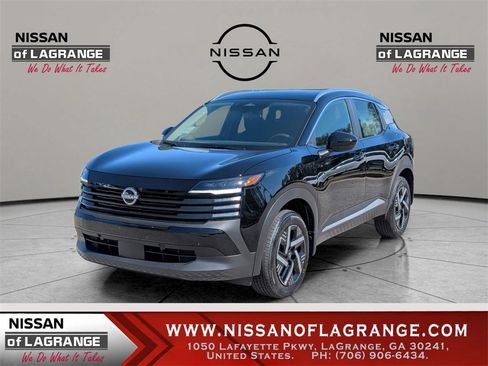 New 2026 Nissan Kicks SV image 1