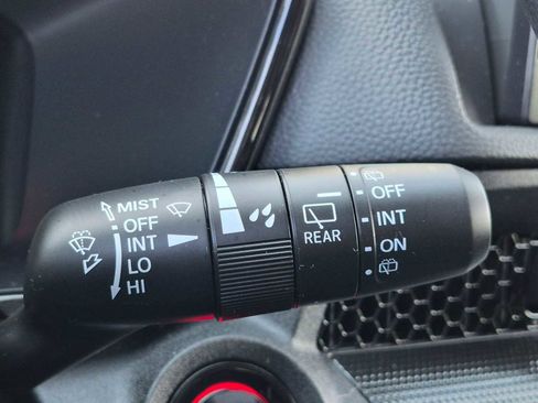 Certified 2025 Honda CR-V EX image 33