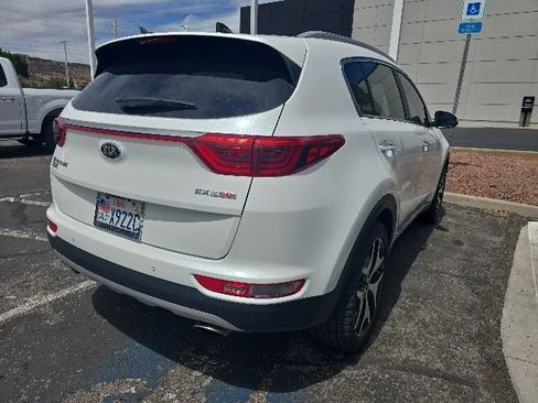 Used 2017 Kia Sportage SX FWD image 3