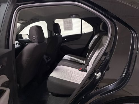 Used 2023 Chevrolet Equinox LS image 22