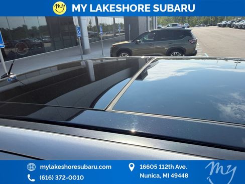 Used 2015 Lincoln MKX AWD w/ Equipment Group 102A image 19