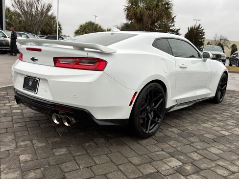 Used 2017 Chevrolet Camaro ZL1 image 7