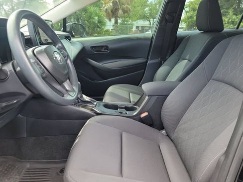 Used 2026 Toyota Corolla LE FWD image 18