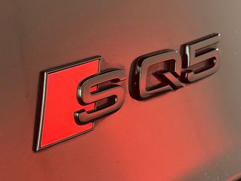 Used 2023 Audi SQ5 Premium Plus w/ Premium Plus Package AWD/4WD image 33