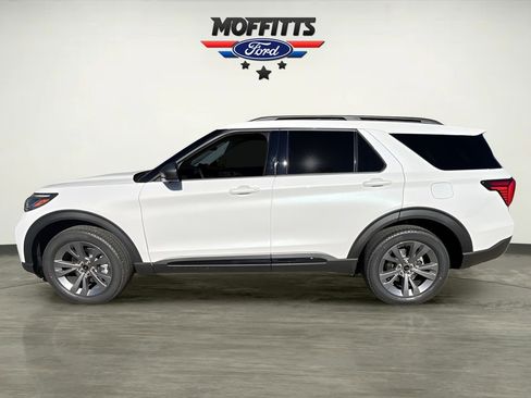 New 2026 Ford Explorer Active w/ Active Comfort Package image 8