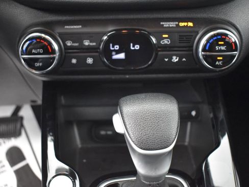 Used 2023 Kia Soul S image 16