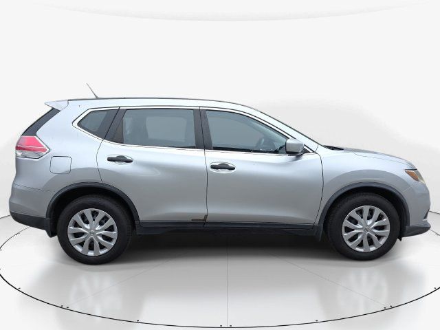 Used 2016 Nissan Rogue S FWD image 4