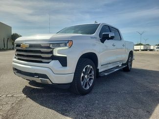 Used 2024 Chevrolet Silverado 1500 High Country w/ Technology Package AWD/4WD video 2