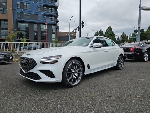 New 2026 Genesis G70 2.5T Prestige image 3