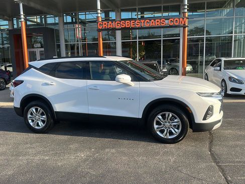 Used 2020 Chevrolet Blazer LT FWD image 1