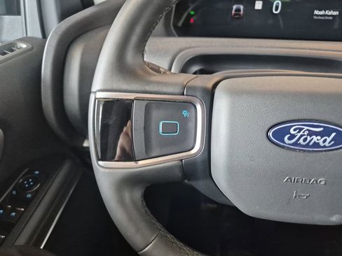 Certified 2025 Ford Expedition Max Active AWD/4WD image 27