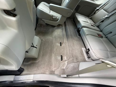 Used 2012 Chevrolet Tahoe LT AWD/4WD image 19