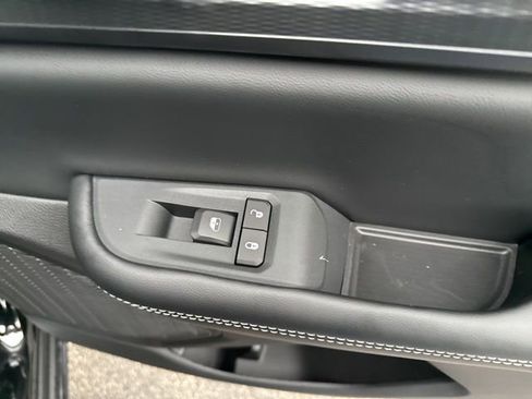 New 2025 Jeep Grand Cherokee Altitude w/ Trailer Tow Package image 16